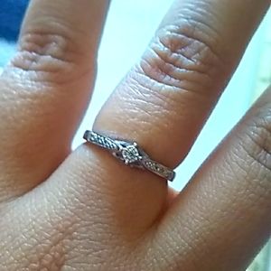 10k white gold multi Gem ring